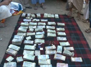 قافلة-غذائية-من-بني-الحارث-بصنعاء--1----