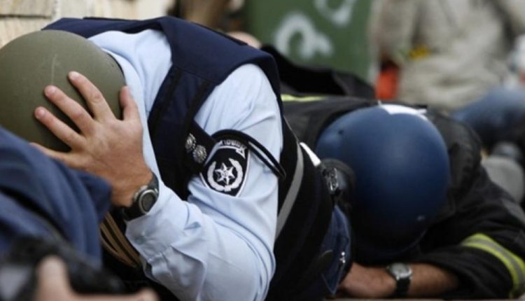 صحيفة إسرائيلية: صدمة نفسية وشعور عام بالعجز داخل المجتمع الإسرائيلي جراء الضربات اليمنية